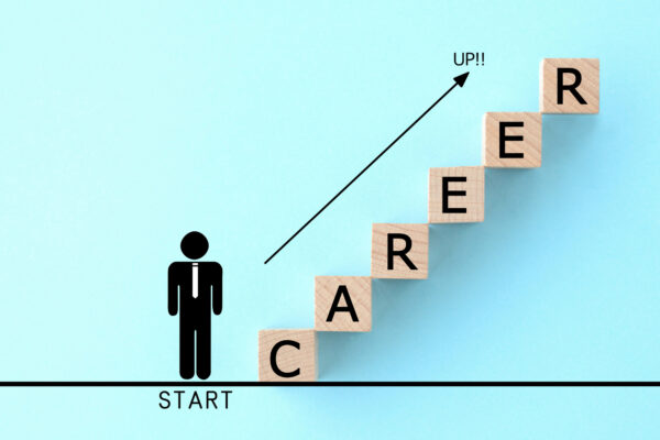 30歳までにキャリアを成功させるために必要な5つのこと