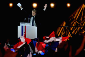 マクロン候補が勝利　史上最年少大統領へ