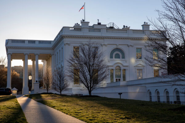 ホワイトハウス報告書、厳格な対中戦略を明示「悪逆非道な政権」