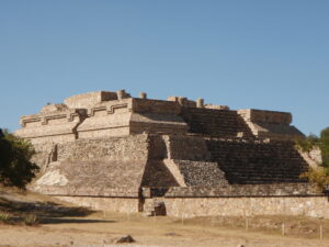 世界中のピラミッド（47）メキシコ　モンテ・アルバン