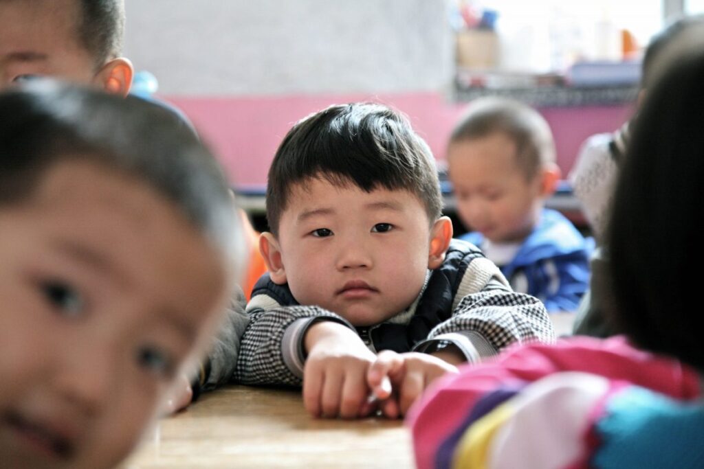 出生率急落が止まらぬ中国　1万以上の幼稚園や小学校が廃校
