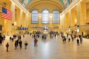 米国人の平均寿命、20年に1.5年短く　新型コロナが影響＝ＣＤＣ