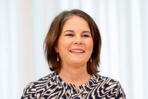 独で連立交渉始まる、緑の党とFDPが「良好な」協議