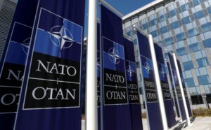 NATO、ロシア代表部の「未申告情報員」8人を追放