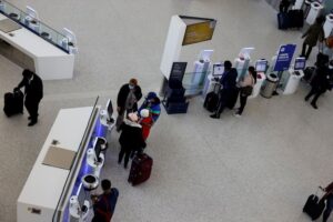 米、オミクロン株検出の取り組み強化　国内感染に備え