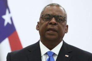 中国空軍機の台湾周辺の飛行、「予行演習」のようだ＝米国防長官