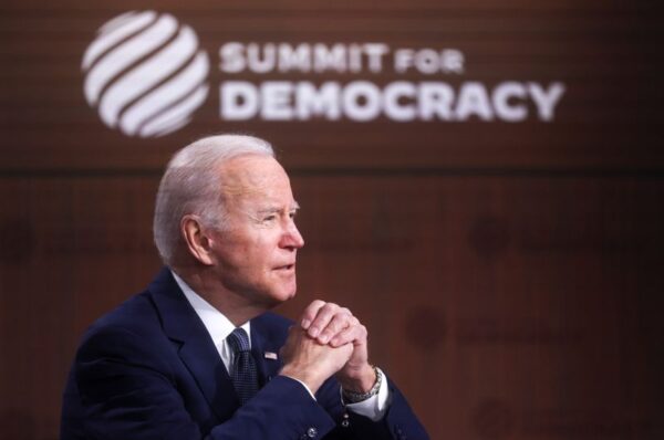 米大統領、民主サミット開催　権利と自由の保護「決定的課題」