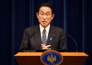 政府と日銀、連携しながら政策を進めていくこと重要＝岸田首相