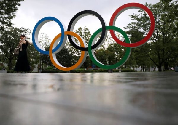 五輪、与党内の無観客要望も聞きながら5者協議で判断＝官房長官