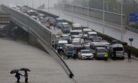 長江流域大洪水　4900万人以上被災、新たな豪雨に警戒
