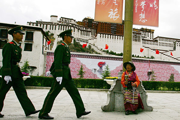 習近平氏、被災地ではなくチベット視察　狙いはインドか