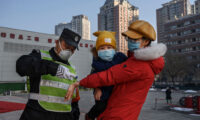 「市場に出ている額式体温計の半分が偽物」＝中国メディア