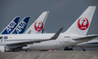 羽田空港駐機場　日本航空の2機、主翼先端が接触　けが人なし