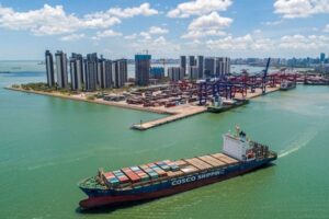 感染拡大の広東省、港封鎖で世界海運業界に混乱　中国対外貿易にも打撃
