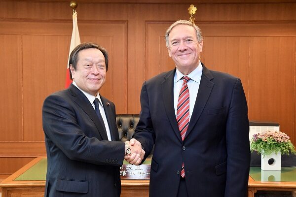 浜田防衛相、米ポンペオ前国務長官と会談　同盟関係強化について意見交換