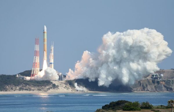 新型ロケット「Ｈ３」打ち上げ失敗、日本の宇宙政策に打撃