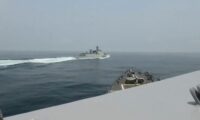 米海軍、中国艦の接近映像を公開　台湾海峡で駆逐艦の進路横切る