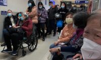 中国でインフル、コロナ、マイコプラズマ肺炎の混合感染　各地でマスク着用要請