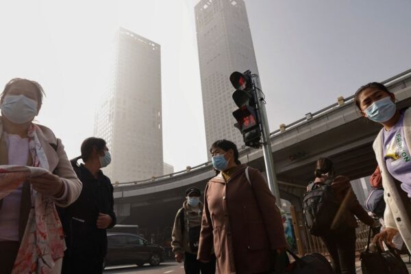 中国各地で異例の暖かさ、北京は6日にも気温急低下か