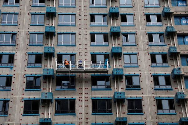 中国1月新築住宅価格、政策支援でも下落傾向続く