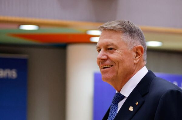 ルーマニア大統領、次期ＮＡＴＯ事務総長への立候補表明