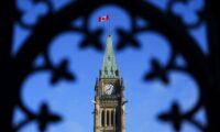 カナダ政府、中国企業によるレアアースの買収を阻止