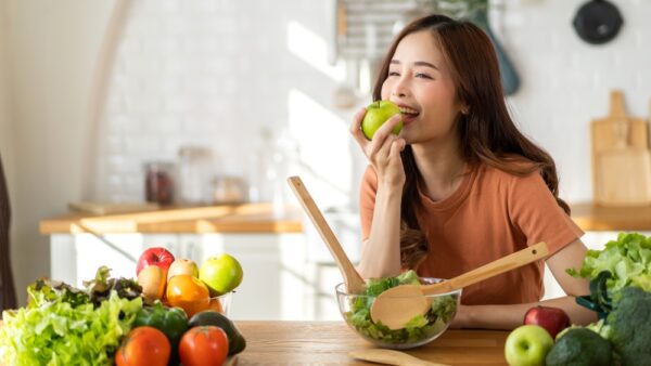 肌を守る自然のスーパー成分、日常の食べ物に有り