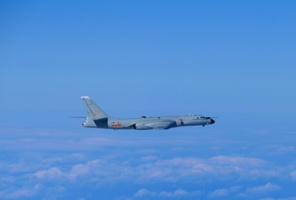 中共の空軍演習で露呈　J-16戦闘機の重大な欠陥