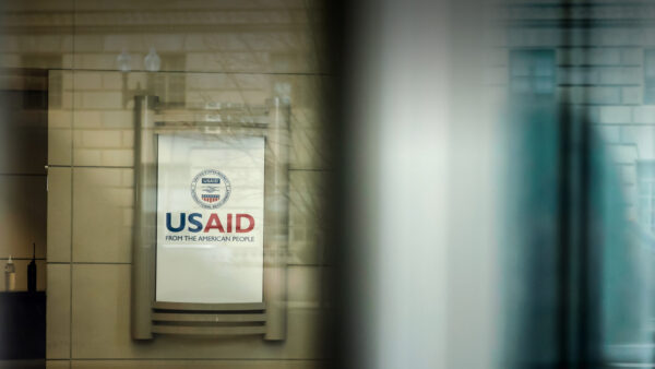 USAID職員に記録破棄の指示 裁判所への申し立てで発覚