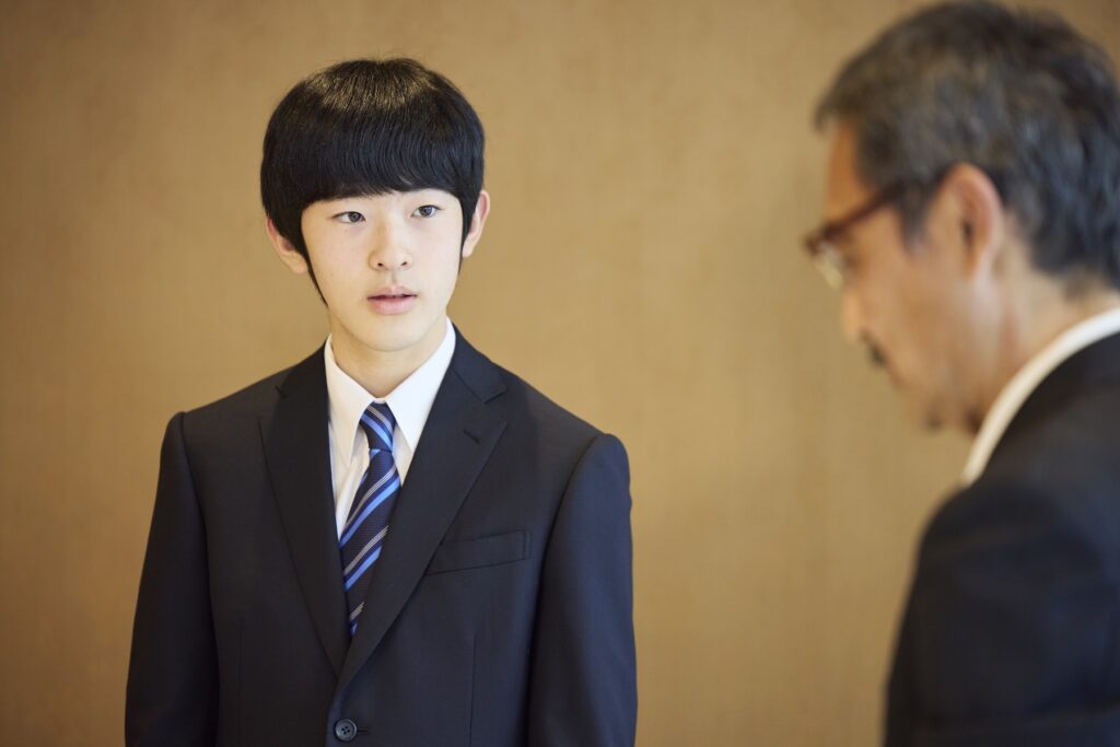 秋篠宮家の長男　悠仁さま　成年で初の記者会見