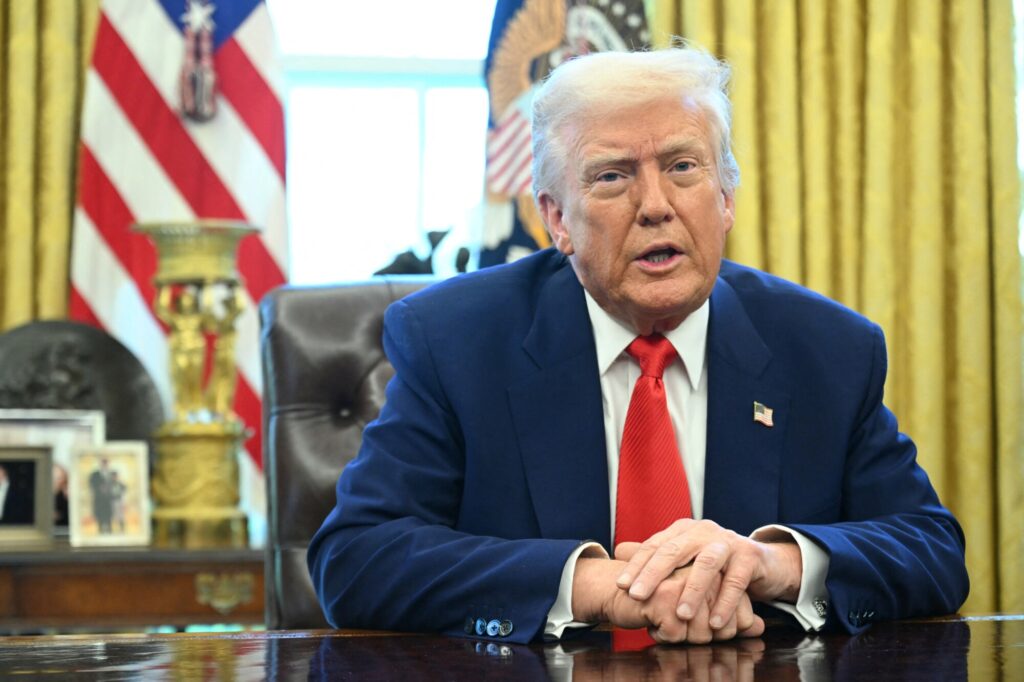 トランプ氏　イラン核兵器阻止へ軍事力警告