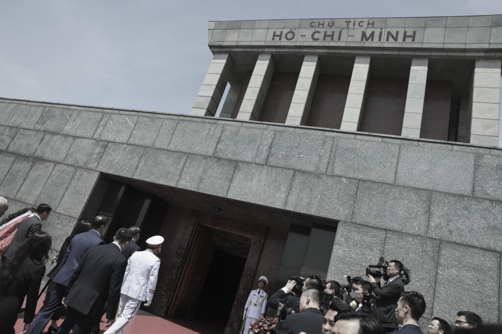 習近平　東南アジア3か国訪問で「大歓迎」　歴訪直後3か国は米国接近