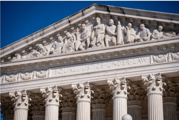 米最高裁　トランスジェンダーの米軍入隊禁止を当面容認――トランプ政権の大統領令