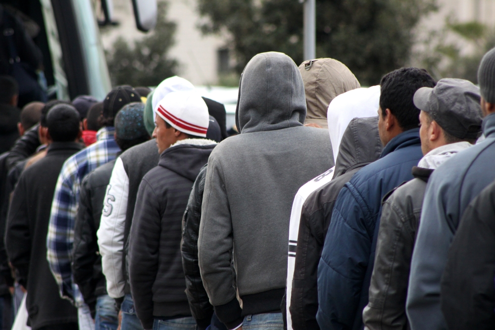 外国人運転手の日本語レベル緩和へ　進む日本の実質的移民政策と国体維持への課題