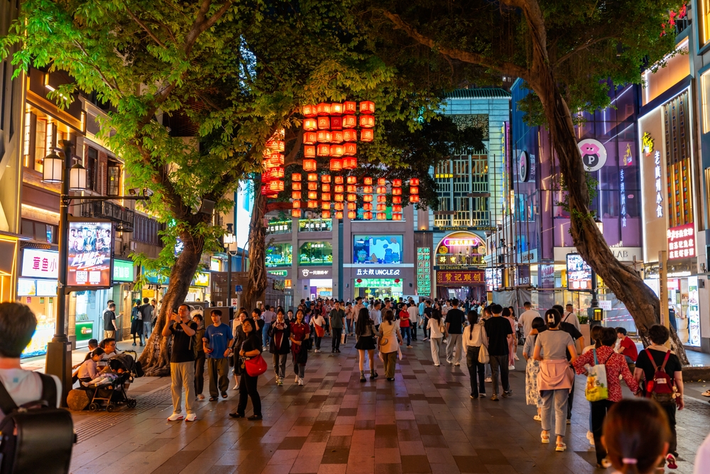 中国富裕層の悲観論が拡大　経済回復を複雑化