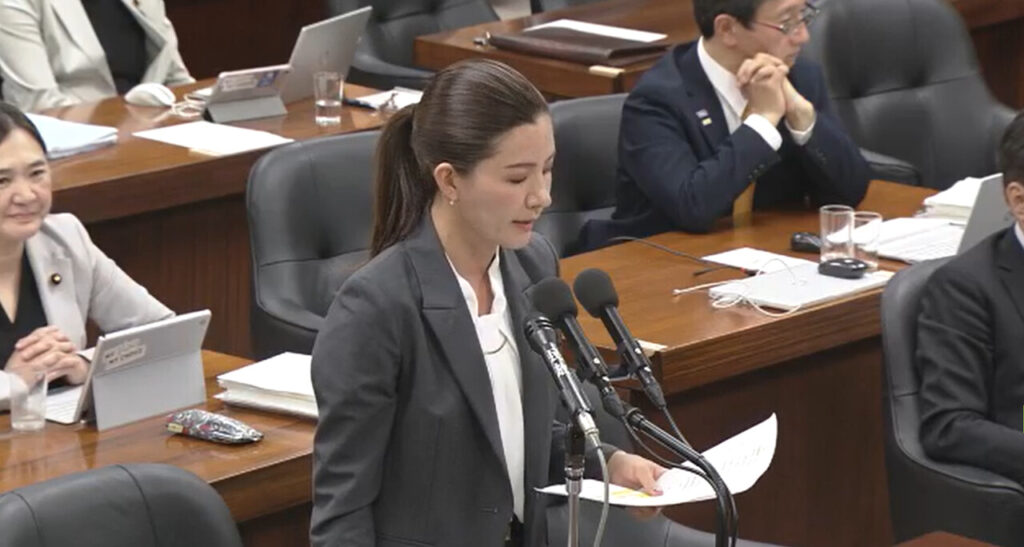 夫婦別氏法案に疑問「現状に即した議論を」　戸籍制度の意義も強調　＝参政党・吉川里奈衆議