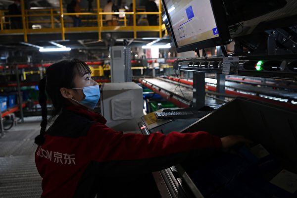 “熱狂”は戻らず　「618商戦」に見る中国消費の変化