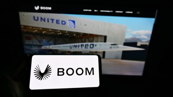 東京サンフランシスコ間が6時間　超音速旅客機解禁へ　＝トランプ大統領