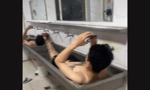 エアコンも扇風機もなし…中国の過酷すぎる学生生活がSNSで炎上