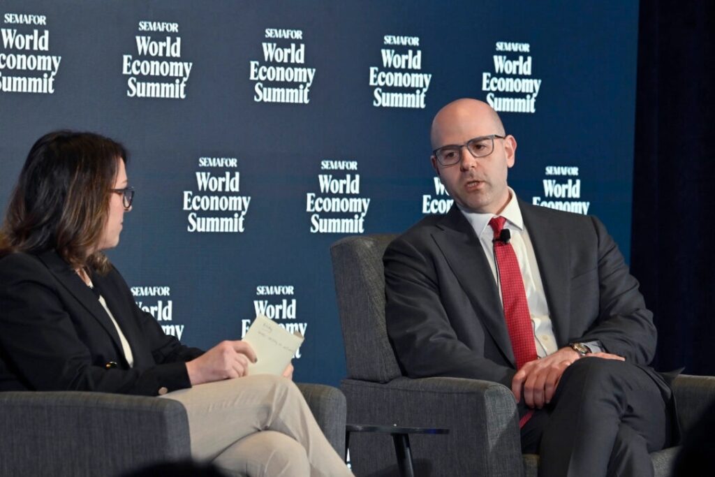 トランプ氏　FRB理事に経済顧問ミラン氏を任命　