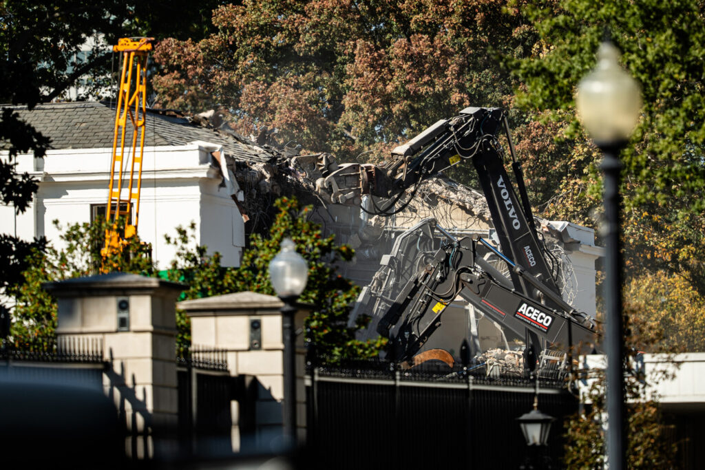 ホワイトハウスが新宴会場建設　アップル、アマゾンなどを含む米企業37社が寄付