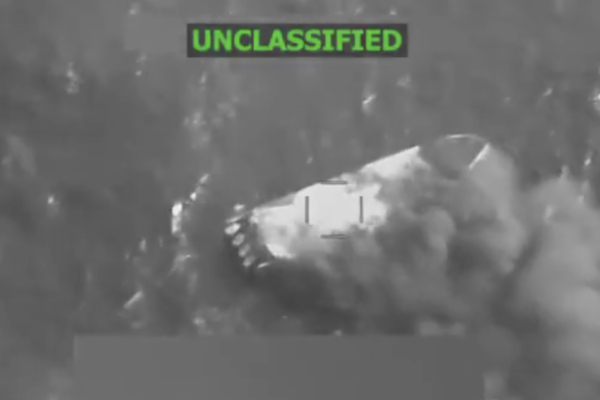 米軍　東太平洋の麻薬密輸船を空爆　テロリスト2人を殺害