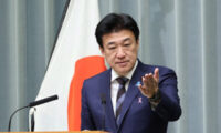 「沖縄帰属未定論」喧伝の中共機関紙に　官房長官「コメントする必要ない」と一蹴