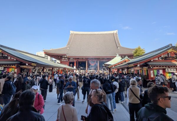 日本　訪日客4千万人突破へ　中国警告でも過去最高・市場多様化進む