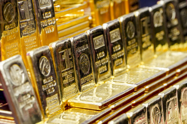 金価格が高止まり　富裕層が始めた「金を生む」新戦略