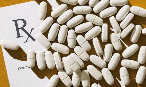 ほてり・腰痛にも？　広がるガバペンチン処方と注意点