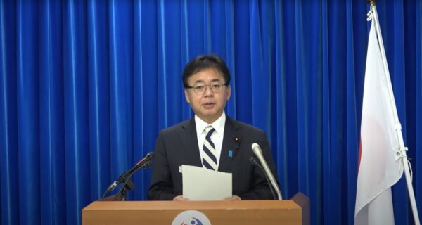 11月の有効求人倍率は1.18倍で横ばい　上野厚労相「雇用情勢の緩やかな持ち直し」強調