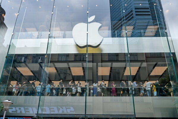 米アップルCEO　メモリ不足が1～3月期に影響拡大と指摘