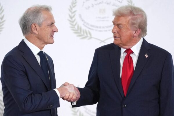 トランプ氏　グリーンランド取得を巡り「純粋に平和を考える義務は感じない」とノルウェーに伝達