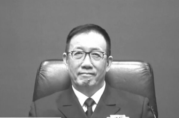 中露が連携を再確認　中国の董軍国防相が異例の姿勢を示す